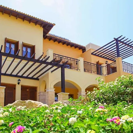 Theseus Village Aa12 * Kouklia
